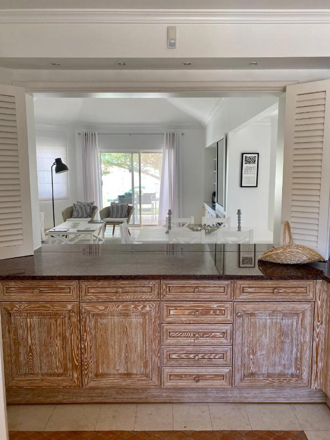 Beautiful Apartment For Rent In Quinta Do Lago With Excellent Resort Facilities Close To Lake And Beach. Esterno foto