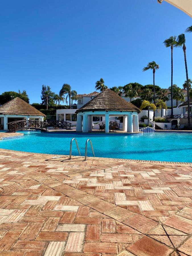 Beautiful Apartment For Rent In Quinta Do Lago With Excellent Resort Facilities Close To Lake And Beach. Esterno foto