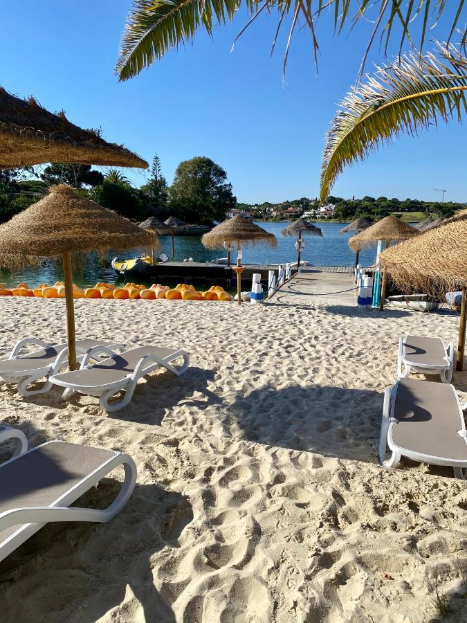 Beautiful Apartment For Rent In Quinta Do Lago With Excellent Resort Facilities Close To Lake And Beach. Esterno foto