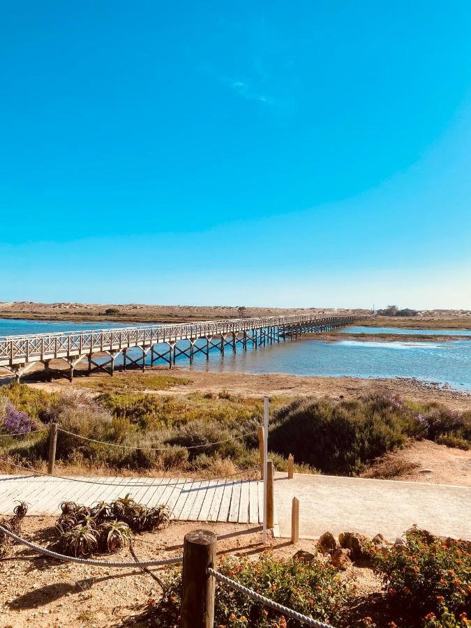 Beautiful Apartment For Rent In Quinta Do Lago With Excellent Resort Facilities Close To Lake And Beach. Esterno foto